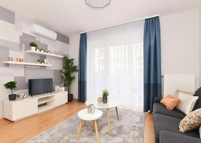 Laurel Bay Budapest